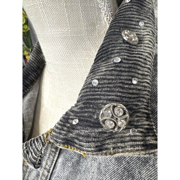 Vintage Retro Jordache Denim Jacket Embellished W/Rhinestones & Button Accents M - Picture 5 of 14